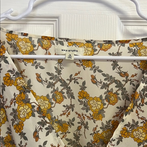 Max Studio Floral Wrap Top - Yellow and Gray - Picture 2 of 3